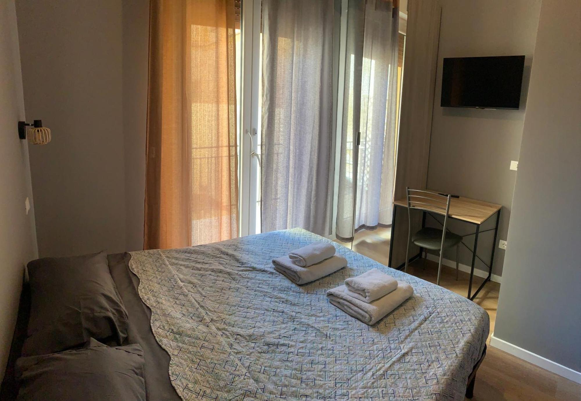 Riva Reno 4 Rooms Bologna Exterior photo